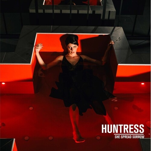She Spread Sorrow: Huntress \ LP