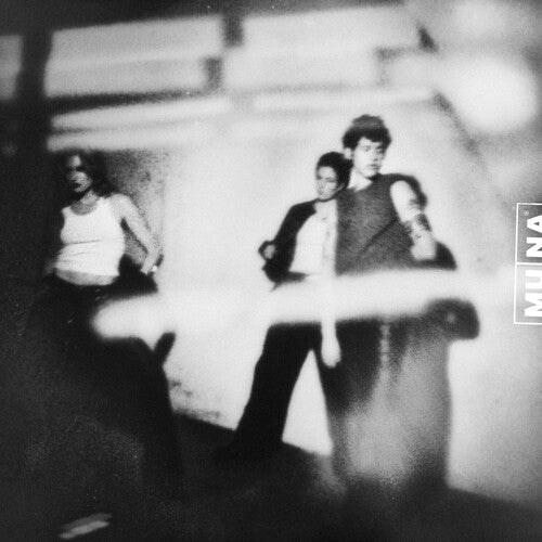 Muna: Dancing on the Wall - CD