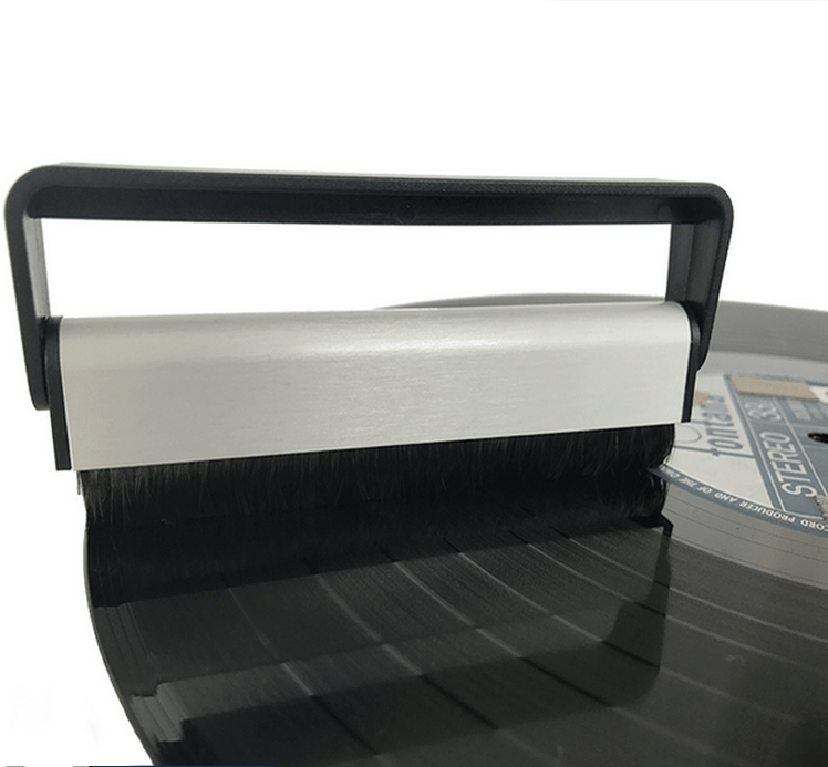Anti-Static Carbon Fibre Vinyl Record Cleaning Brush