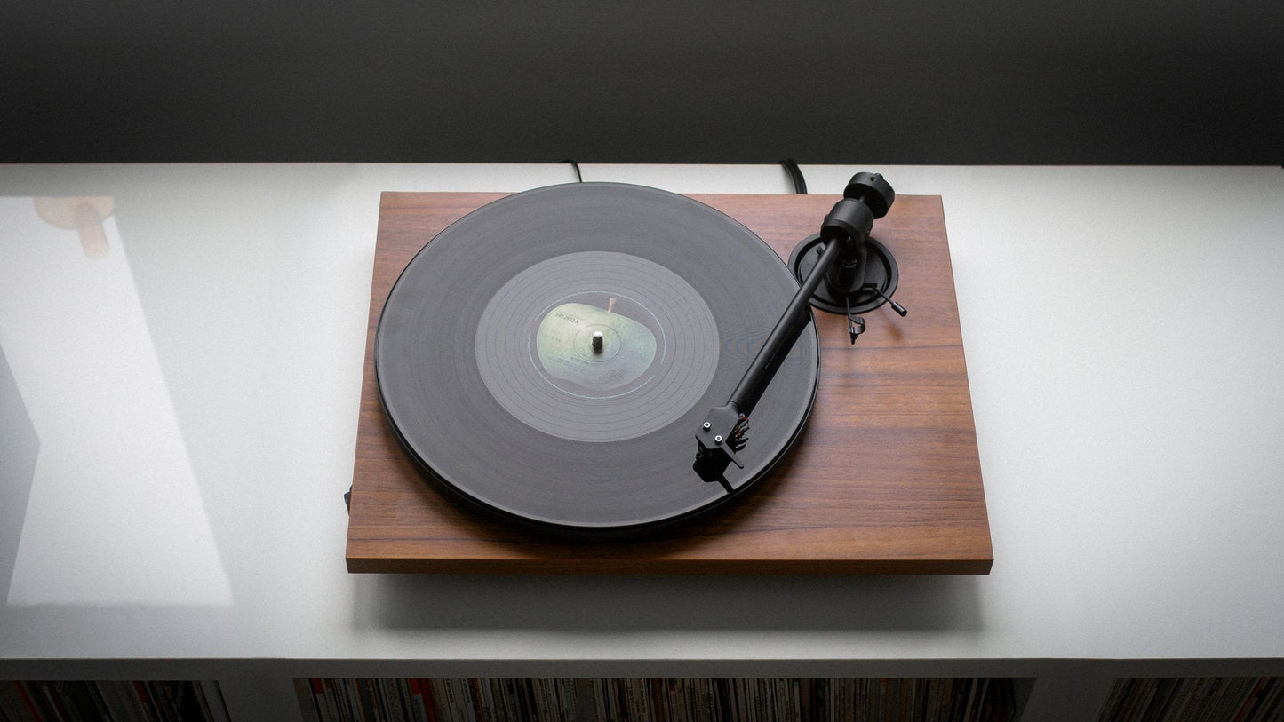 Pro-Ject E1 BT Turntable with Pick It MM E Cartridge